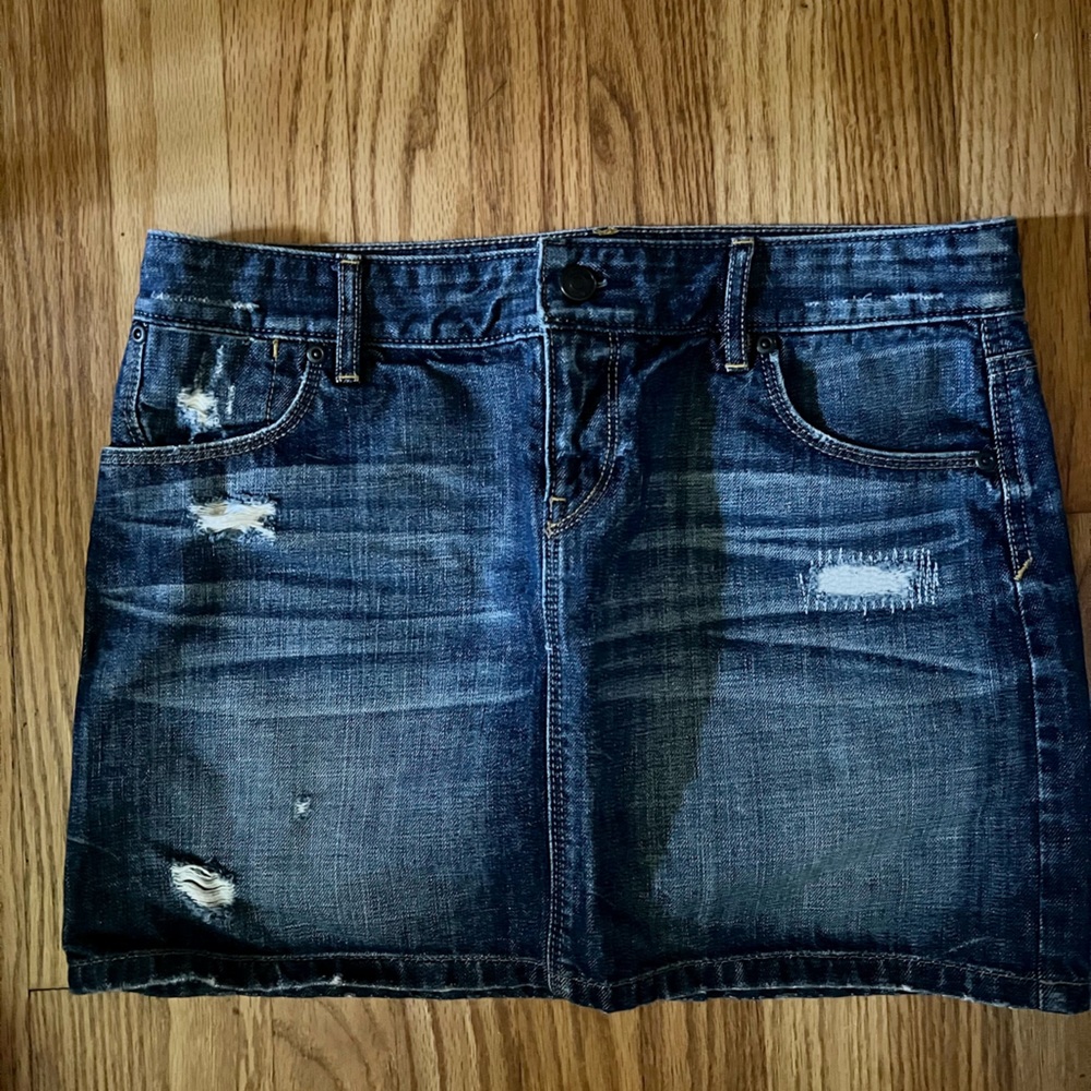 LOFT Women’s Distressed Denim Skirt.